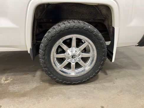 Used 2014 GMC Sierra 1500 SLT w/ SLT Crew Cab Value Package image 22