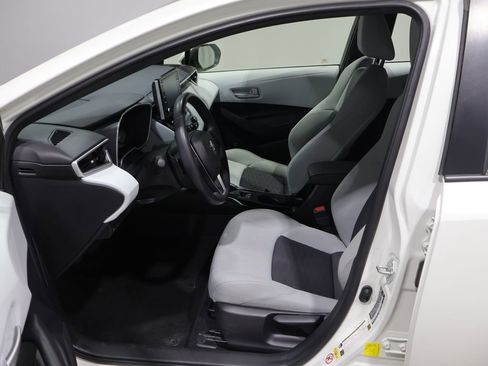 Used 2019 Toyota Corolla SE FWD image 9