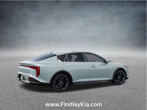 New 2025 Kia K4 GT-Line Turbo image 8