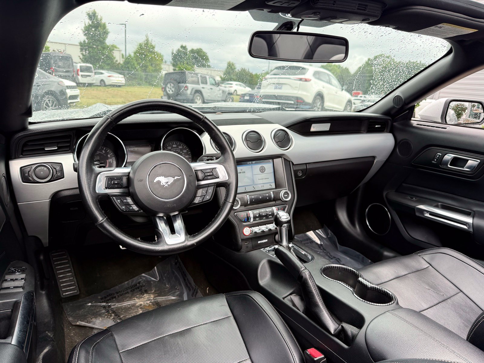 Used 2017 Ford Mustang Premium RWD image 20