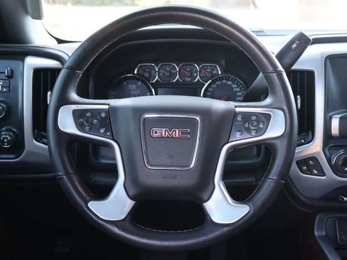 Used 2018 GMC Sierra 3500 SLT w/ Duramax Plus Package AWD/4WD image 18
