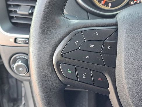 Used 2022 Jeep Cherokee Trailhawk AWD/4WD image 11