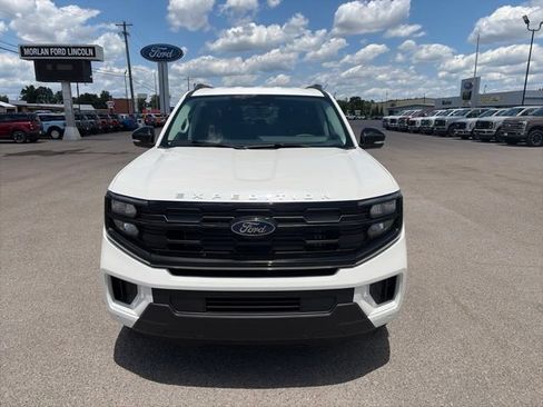 New 2026 Ford Expedition Active RWD image 9