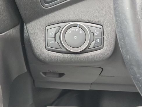 Used 2017 Ford Escape SE w/ Equipment Group 201A FWD image 27