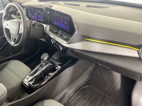 New 2026 Chevrolet Trax LT w/ Driver Confidence Package image 27