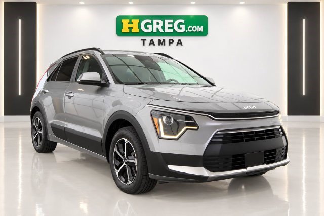 Used 2024 Kia Niro EX FWD image 4