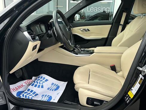 Certified 2021 BMW 330i xDrive Sedan w/ Convenience Package image 14