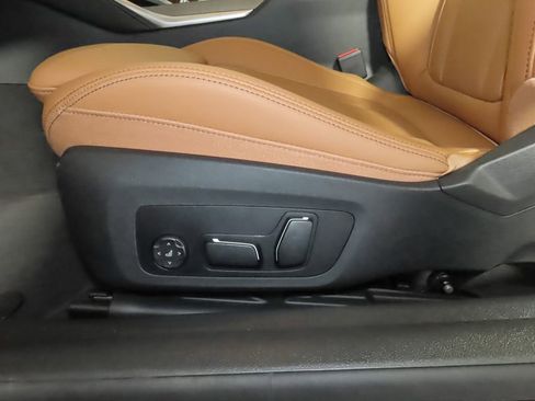 Used 2025 BMW 430i xDrive Coupe w/ M Sport Package AWD/4WD image 15
