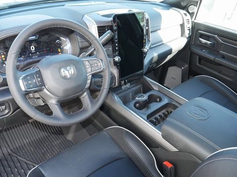 Used 2025 RAM 2500 Laramie image 13