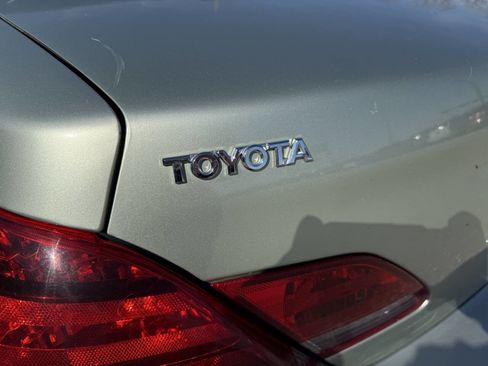 Used 2008 Toyota Avalon XLS image 13