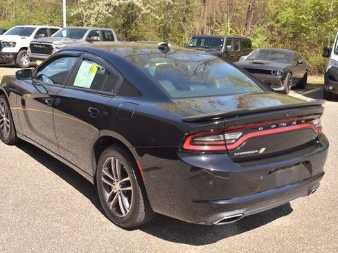 Used 2018 Dodge Charger GT AWD/4WD image 6