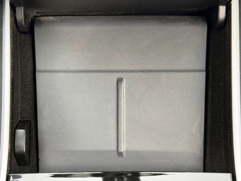 Used 2020 Tesla Model Y Performance image 33