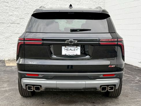 Used 2026 Chevrolet Traverse Z71 w/ Enhanced Driving Package AWD/4WD image 7