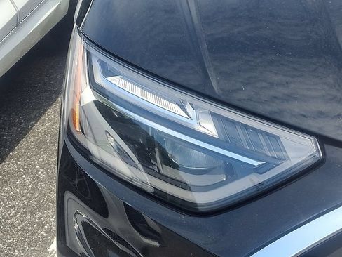 Used 2023 Audi Q5 2.0T Premium w/ Convenience Package AWD/4WD image 4