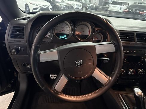 Used 2009 Dodge Challenger R/T RWD image 28