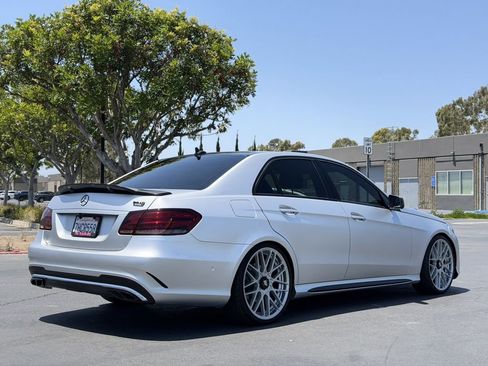 Used 2014 Mercedes-Benz E 350 Sedan image 9