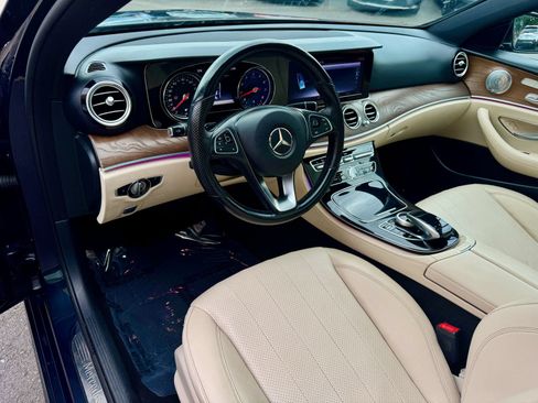 Used 2017 Mercedes-Benz E 300 image 10