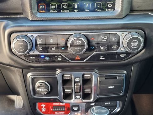 Used 2022 Jeep Wrangler Unlimited Rubicon 4xe w/ Steel Bumper Group image 21