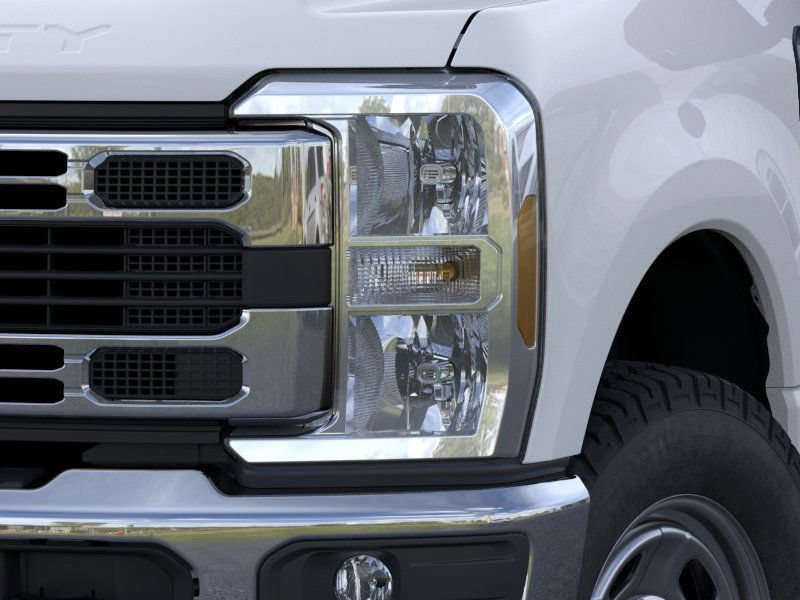 New 2026 Ford F350 XL w/ XL Chrome Package AWD/4WD image 18