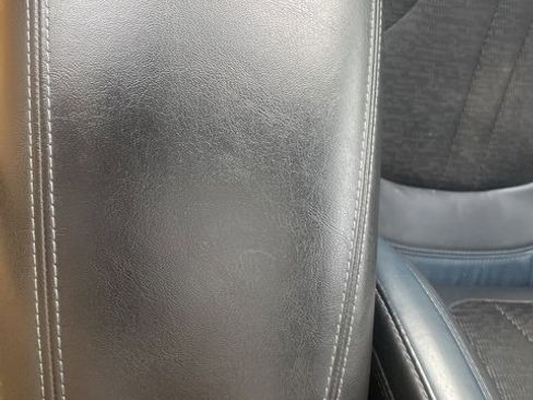 Used 2015 Chrysler 200 S w/ Navigation & Sound Group I image 38