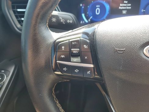 Used 2021 Ford Escape Titanium w/ Titanium Elite Package FWD image 21