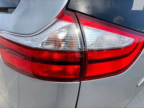 Used 2016 Toyota Sienna XLE Premium FWD image 28