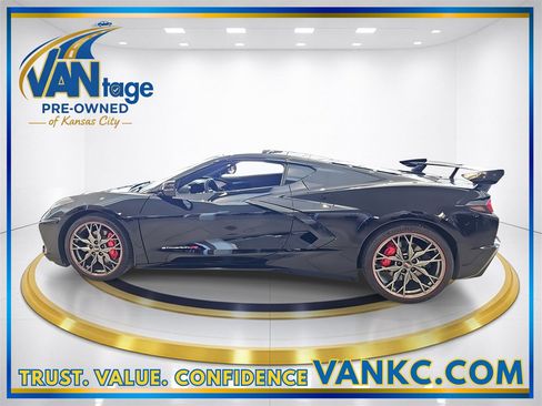 Certified 2024 Chevrolet Corvette Stingray Premium Cpe image 10