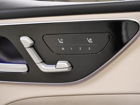 Certified 2024 Mercedes-Benz C 300 4MATIC Sedan image 30