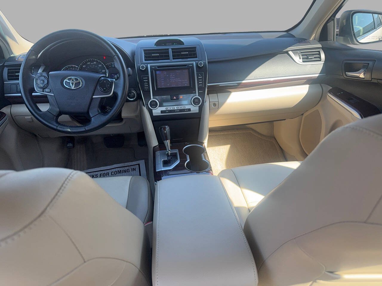 Used 2014 Toyota Camry XLE w/ Leather Package FWD image 19