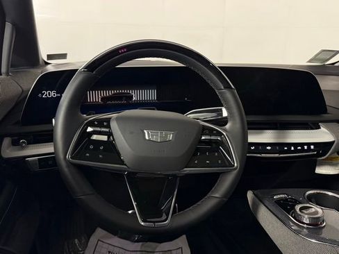 New 2025 Cadillac Optiq Sport 2 w/ LPO, ONYX Package AWD/4WD image 24