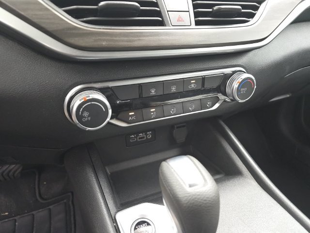 Used 2025 Nissan Altima 2.5 SV FWD image 20