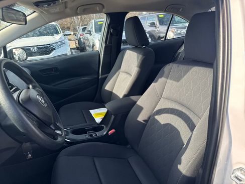 Used 2024 Toyota Corolla LE image 14