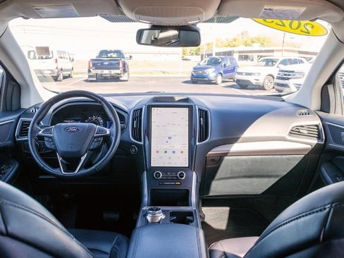 Used 2023 Ford Edge SEL image 33