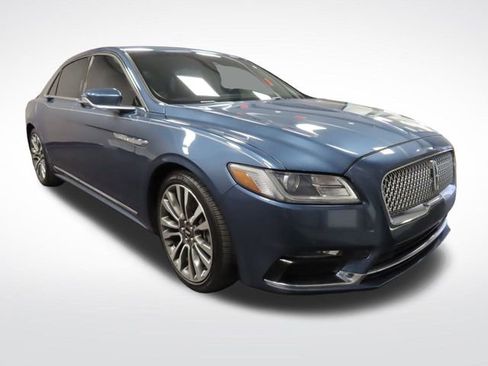 Used 2020 Lincoln Continental w/ Premium Package image 8