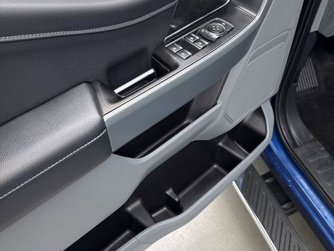 Used 2022 Ford F150 XLT w/ Equipment Group 302A High image 16