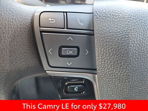 Used 2025 Toyota Camry LE FWD image 30