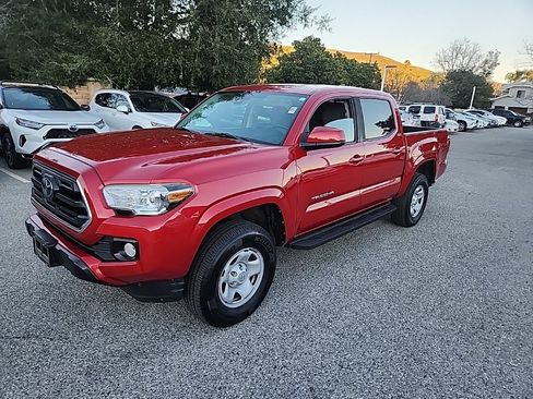 Used 2019 Toyota Tacoma 2WD Double Cab image 1