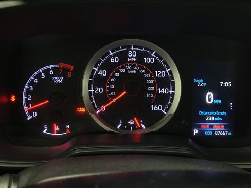 Used 2021 Toyota Corolla SE w/ Carpet Mat Package (TMS) FWD image 23
