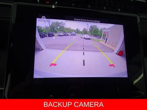 Certified 2024 Jeep Grand Cherokee Laredo AWD/4WD image 13