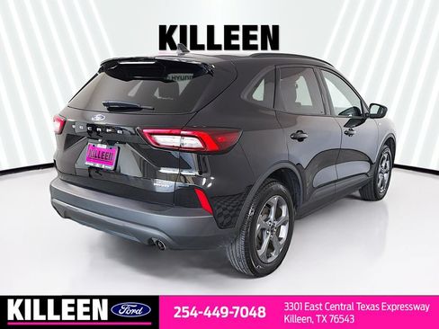 Certified 2025 Ford Escape ST-Line AWD/4WD image 9