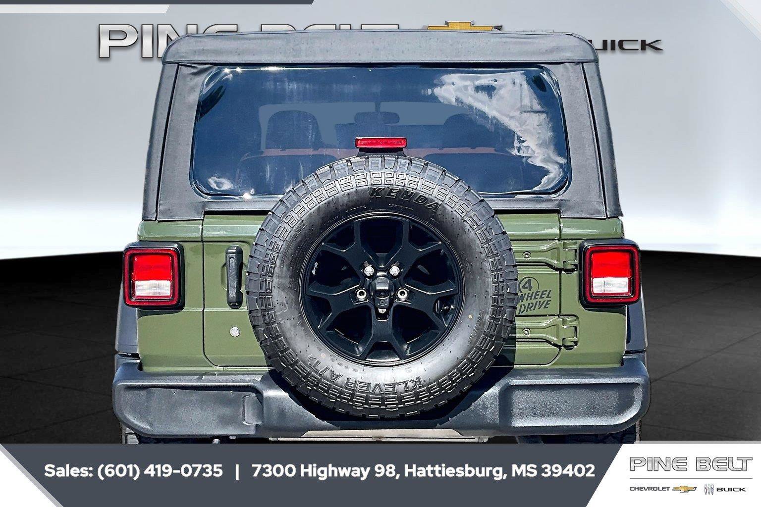 Used 2023 Jeep Wrangler Sport AWD/4WD image 4
