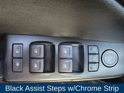 Used 2020 GMC Yukon XL SLT RWD image 26