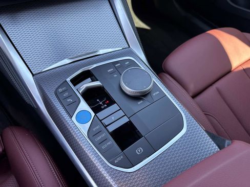 Used 2025 BMW i4 M50 w/ Premium Package image 25