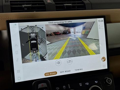 New 2026 Land Rover Defender 110 X-Dynamic SE image 17