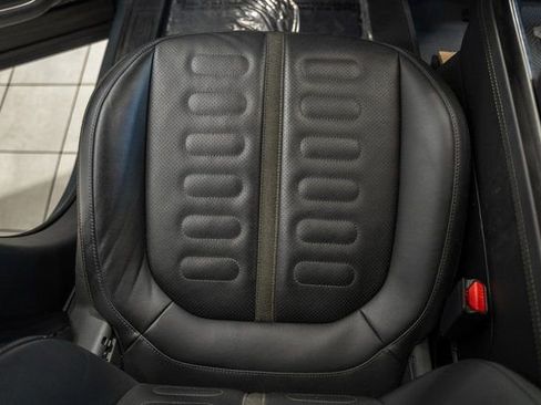 Used 2022 Rivian R1T Adventure image 16