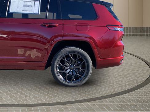 New 2025 Jeep Grand Cherokee L Summit image 49