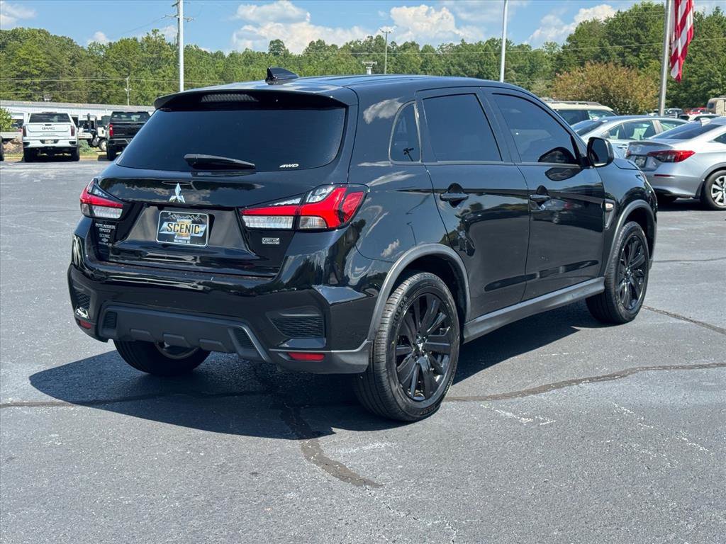 Used 2023 Mitsubishi Outlander Sport LE AWD/4WD image 3