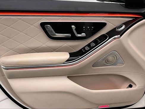 Certified 2022 Mercedes-Benz S 580 4MATIC Sedan image 23