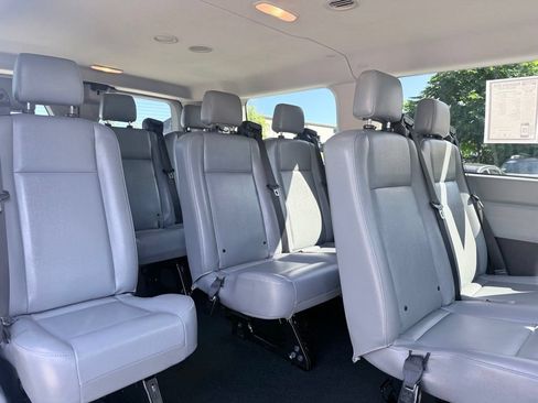 Used 2019 Ford Transit 150 XL RWD image 24