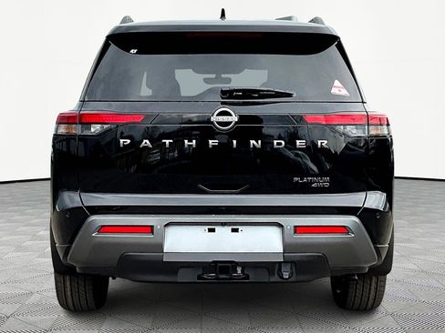 New 2026 Nissan Pathfinder Platinum image 5